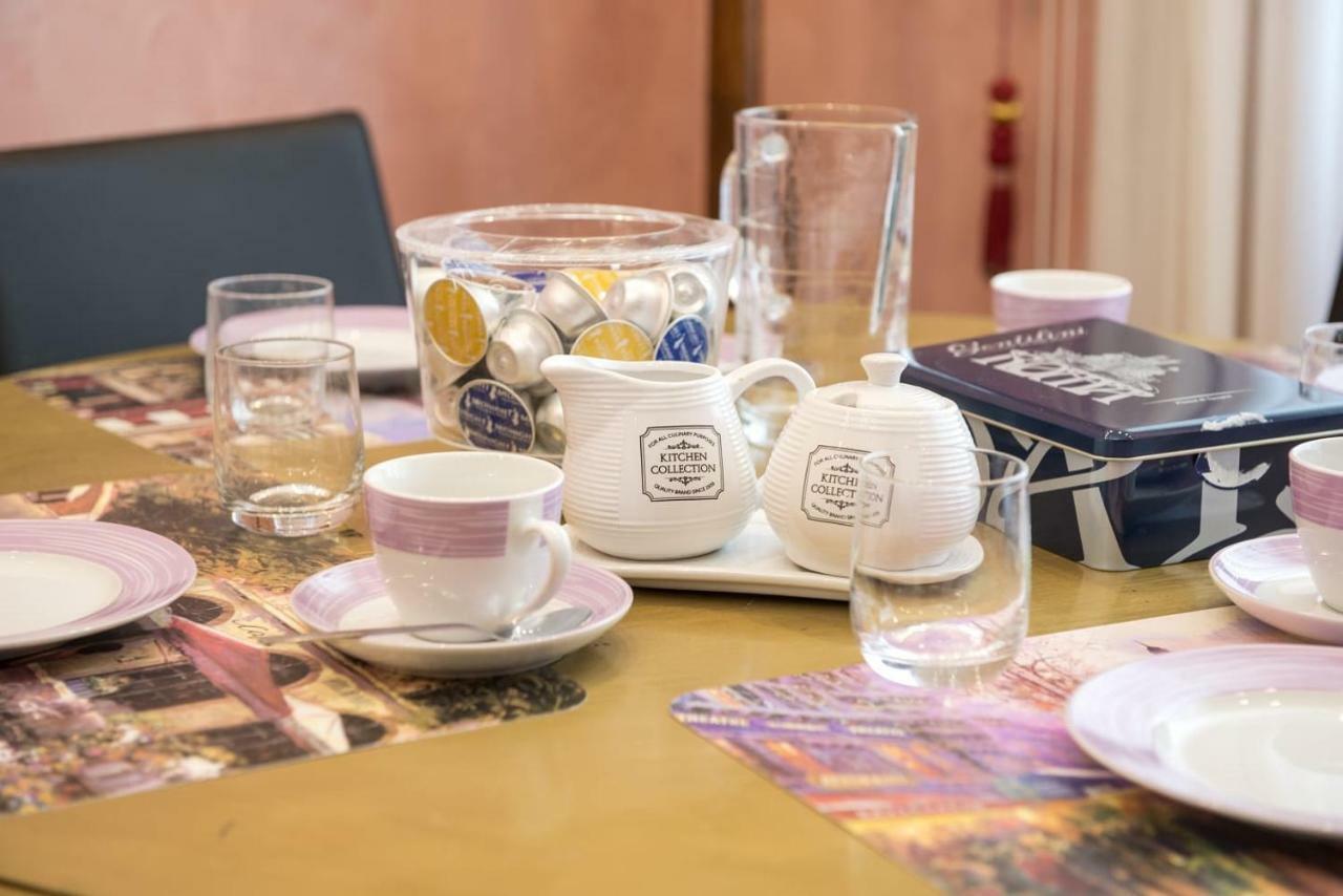 Stradivari Luxury Apartment Róma Kültér fotó